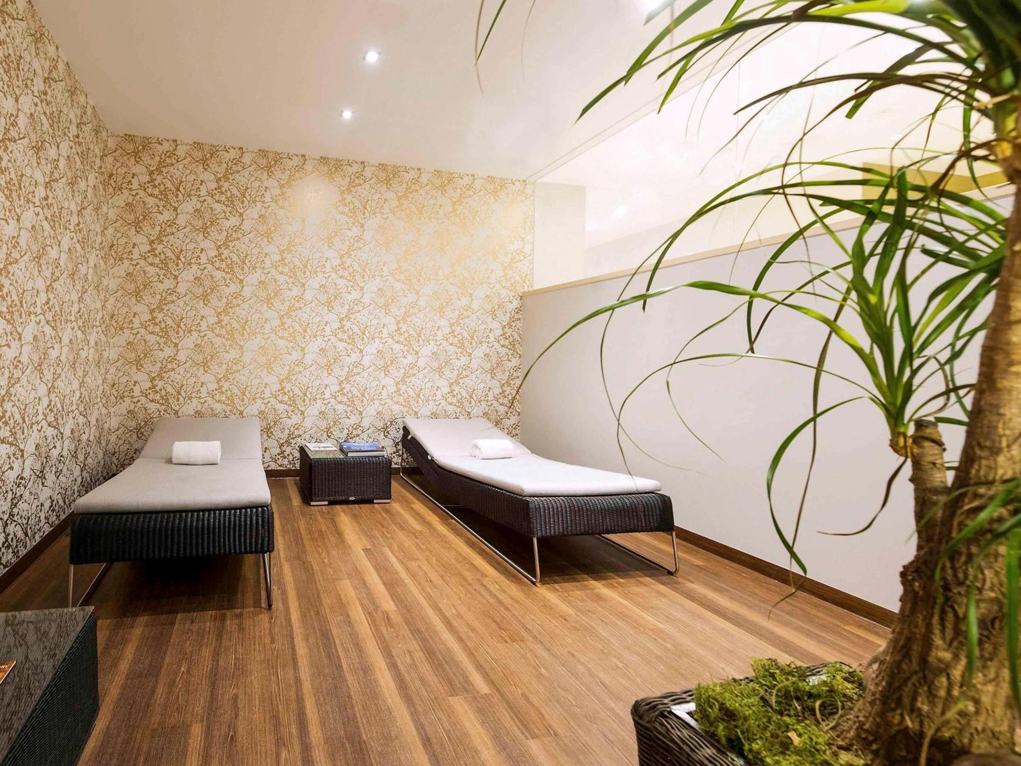 Pullman Hotel 4*